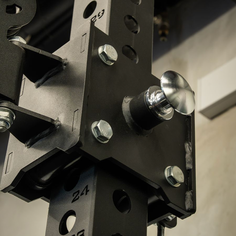 Adjustable Pulley Attachment | Plate-loaded